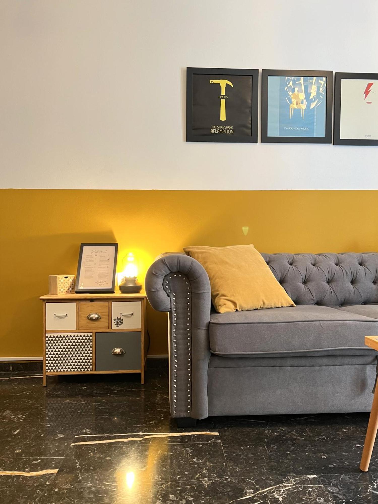 Athenian Vintage Style 2 Bdr Apartment *